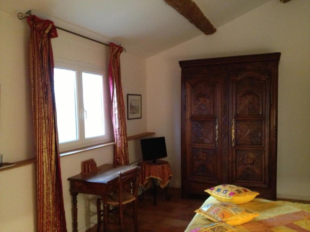 베지에 Les Jardins Du Rebaut B&B 객실 사진